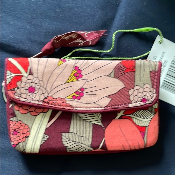 Vera Bradley Floral ID Case - Pink and Red - Picture 3 of 9